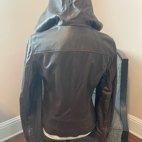 NWT vantage USA genuine leather jacket. Brand new Never used.size medium. - Picture 9 of 13